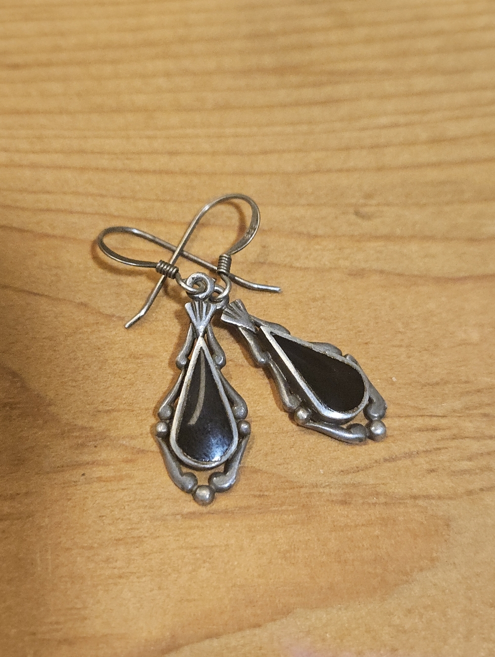 Sterling Silver Black Teardrop Dangle Earrings